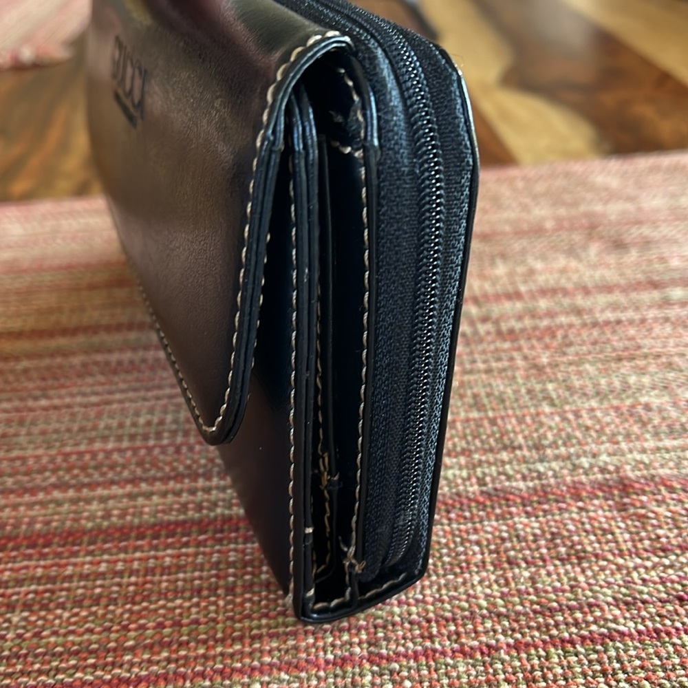 Gucci Wallet - Picture 3 of 9